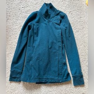 Lululemon Coast Wrap